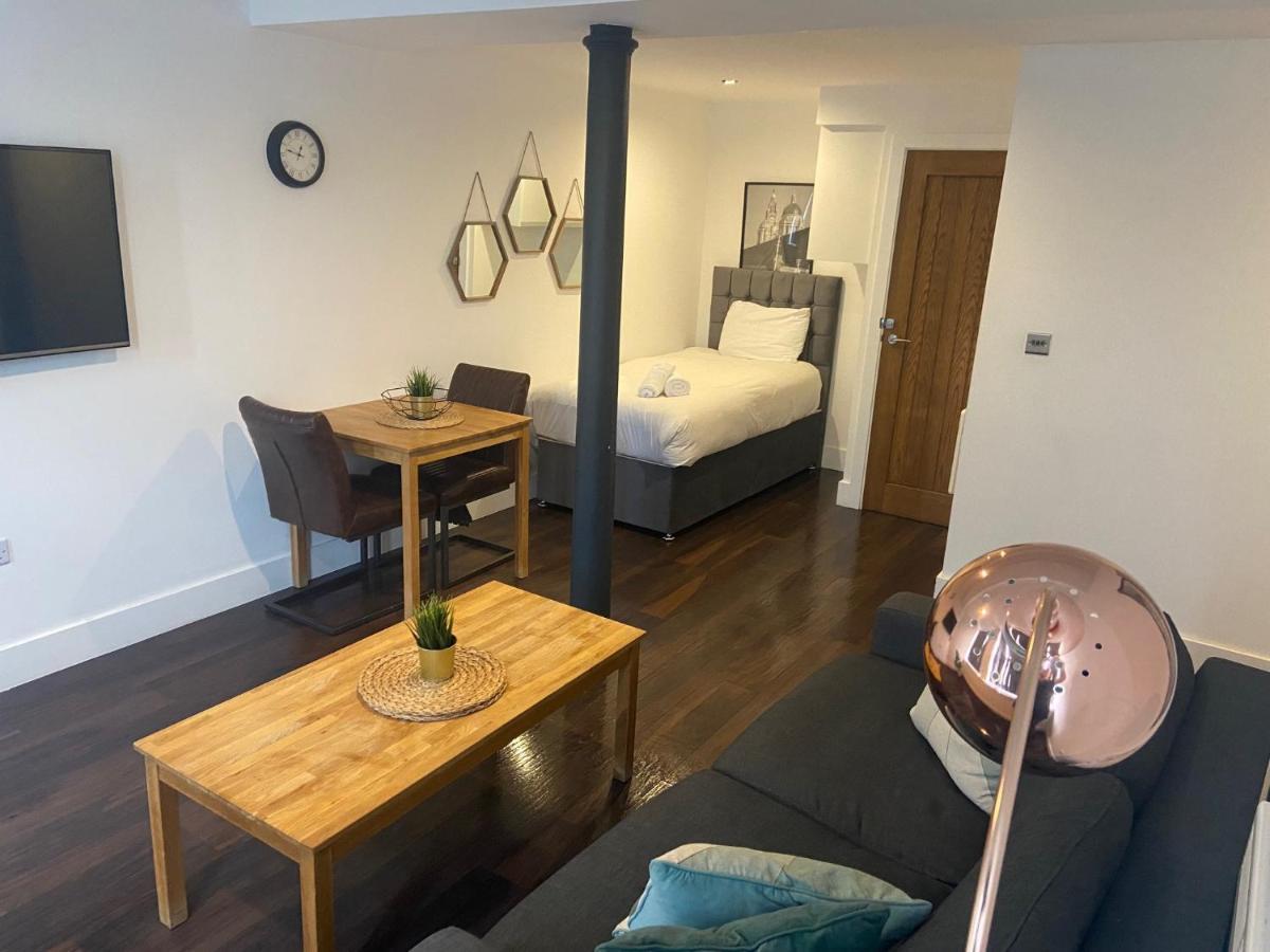 Central Aparthotel By Ustay Liverpool Eksteriør bilde