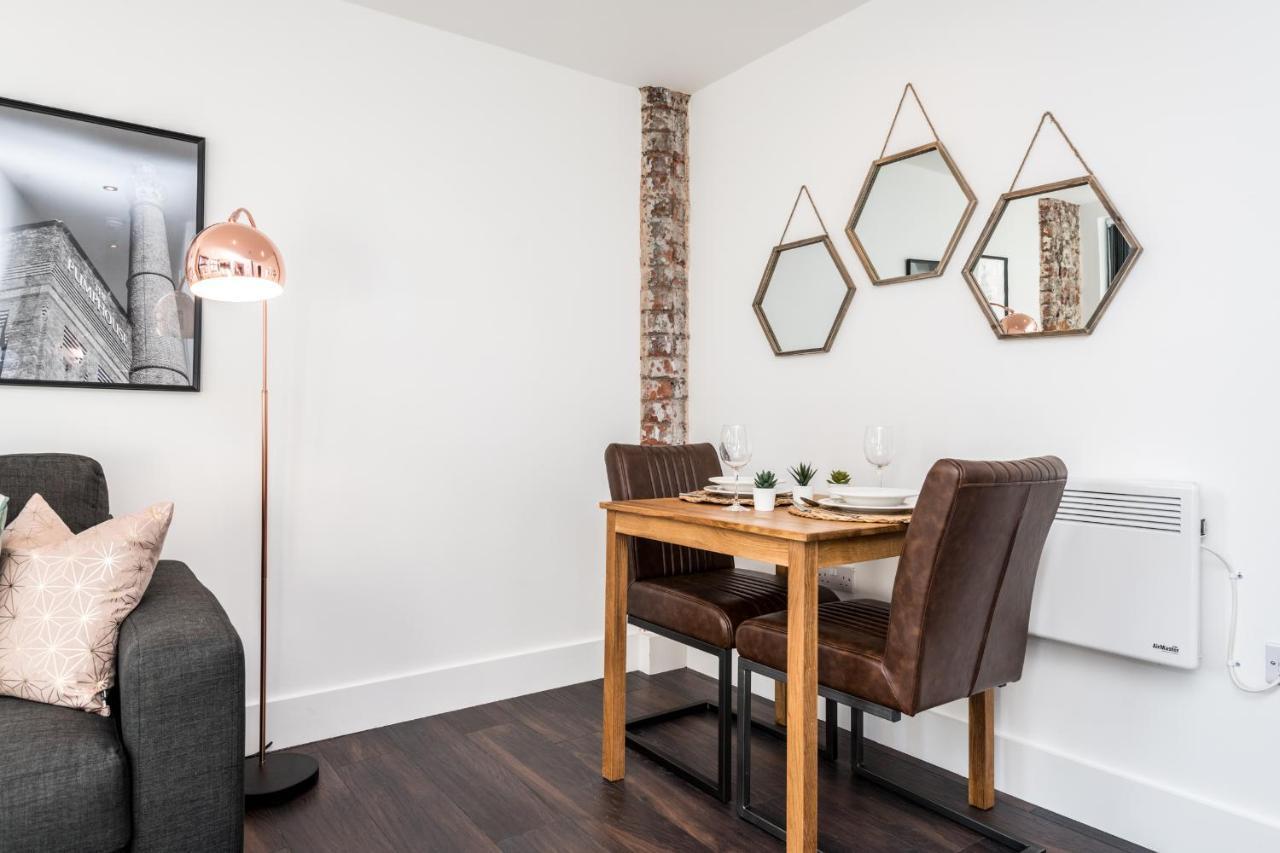 Central Aparthotel By Ustay Liverpool Eksteriør bilde